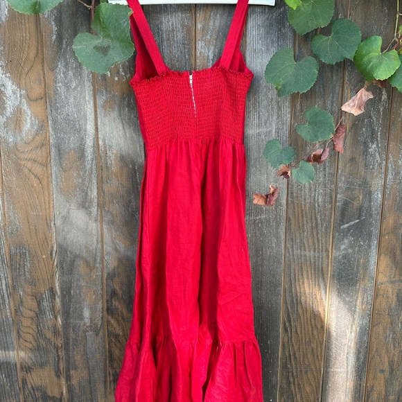 Reformation red linen midi dress - Picture 2 of 5